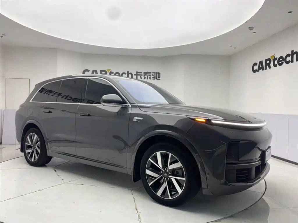 Li Auto L8 2023 Pro
