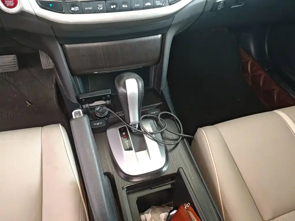 Honda Crosstour — миниатюра 14