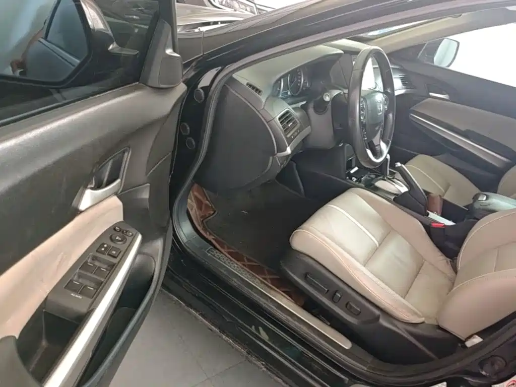 Honda Crosstour — миниатюра 16