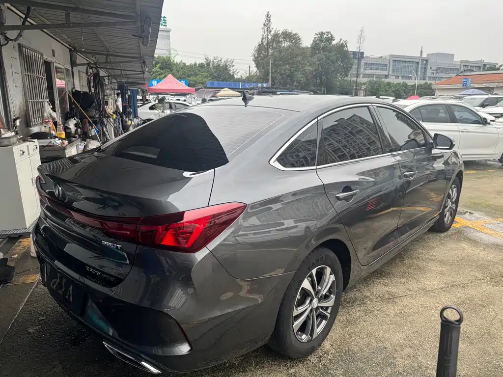 Changan Eado — миниатюра 15