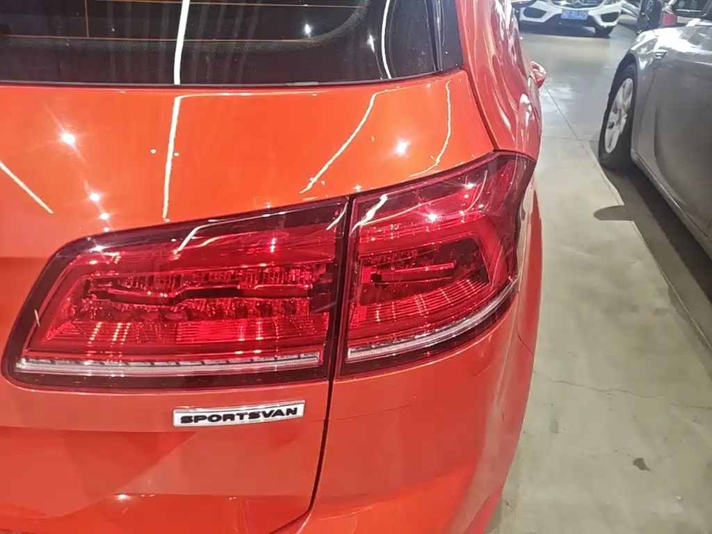 Volkswagen Golf Sportsvan — миниатюра 8
