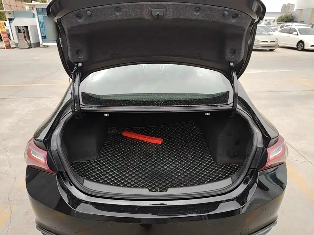 Chevrolet Malibu XL — миниатюра 19