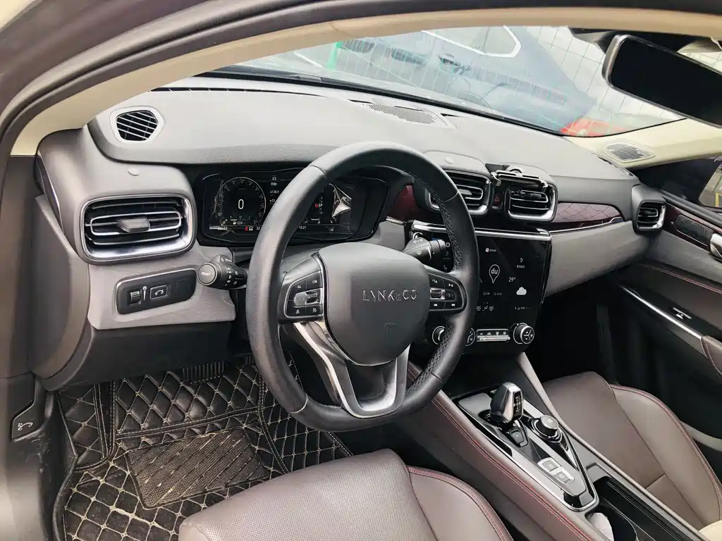 Lynk & Co 02 — миниатюра 9