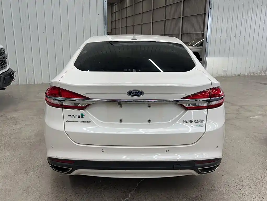 Ford Mondeo — миниатюра 13