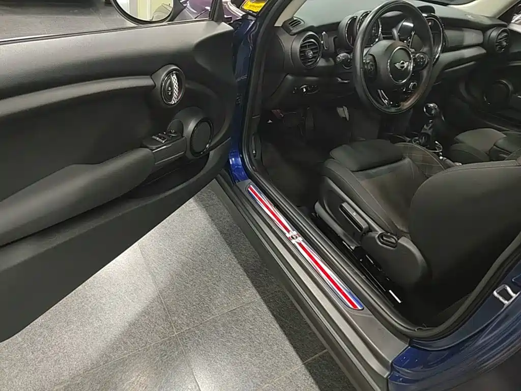 MINI Mini — миниатюра 16