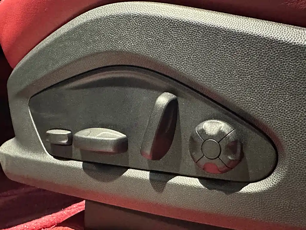 PORSCHE MACAN NEW ENERGY