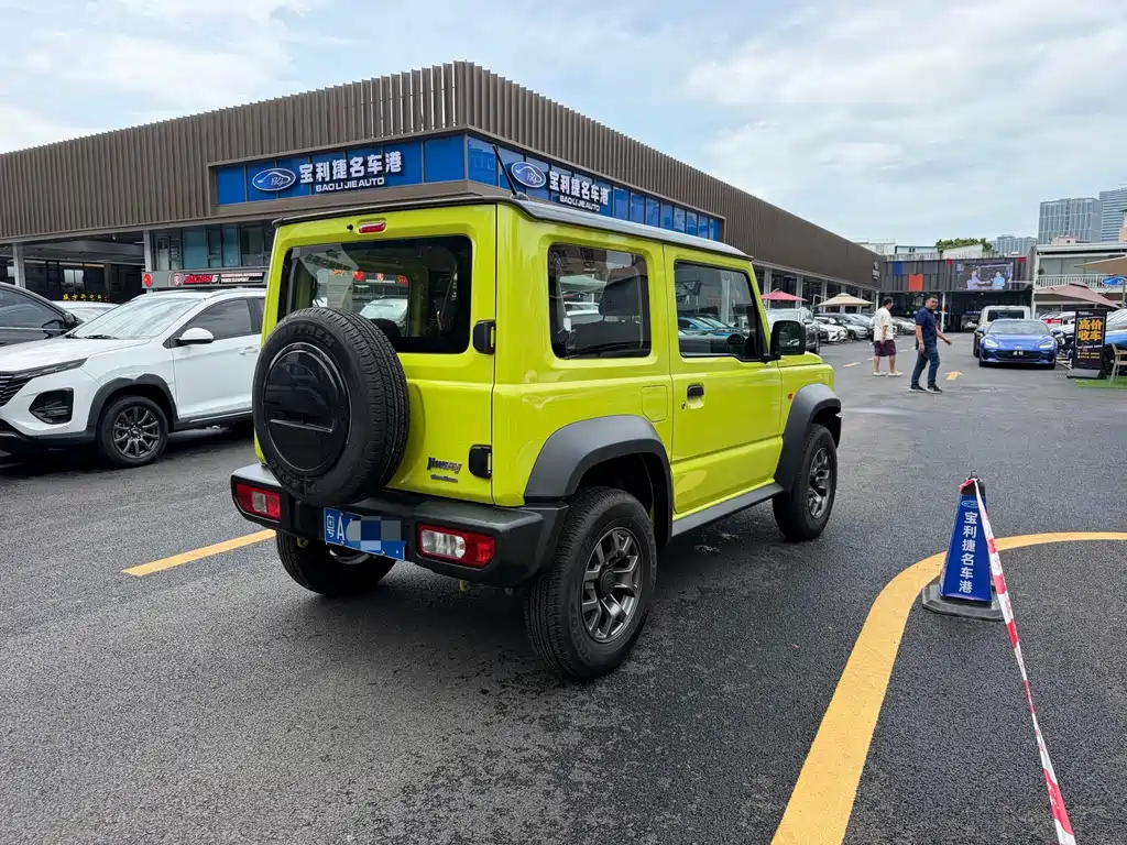 Suzuki Jimny — миниатюра 6