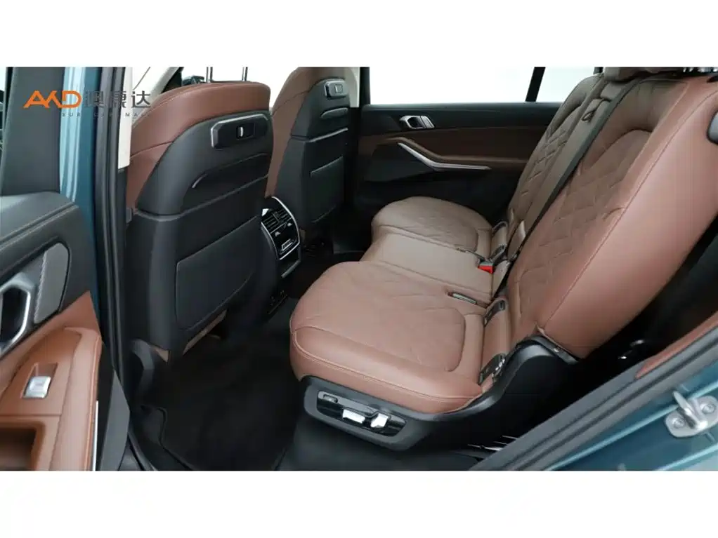 BMW X7 2023 xDrive40i Lead Luxury