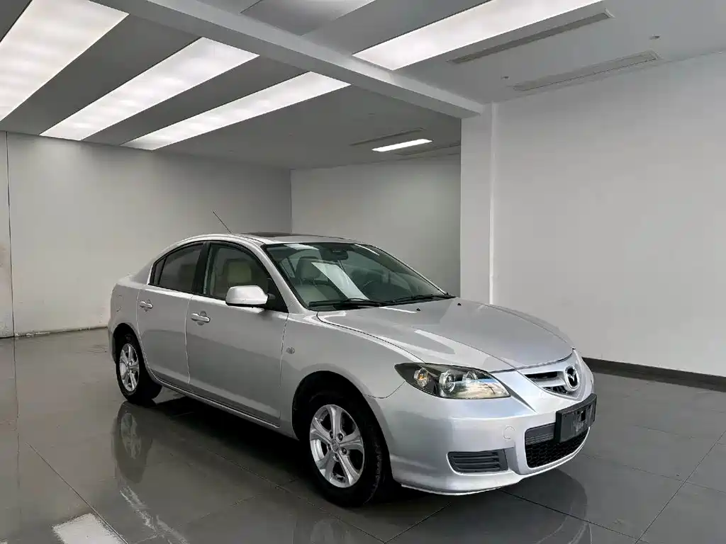 Mazda 3 — миниатюра 3