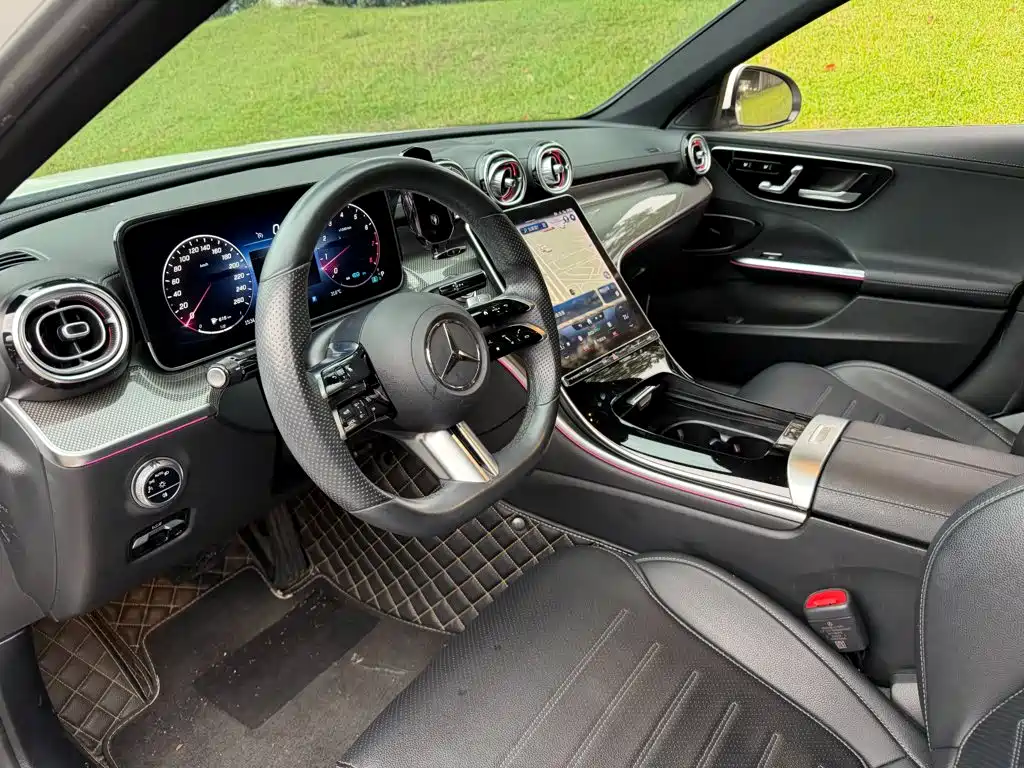 Mercedes-Benz C-Class — миниатюра 7