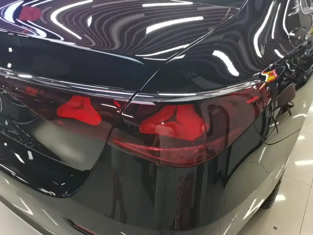 Mercedes-Benz E-Class E 2025 E 300 L Luxury
