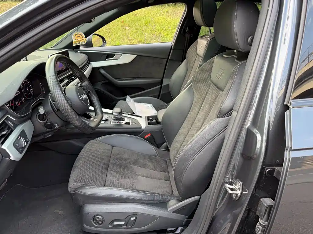 Audi A4 2020 Avant 40 TFSI Luxury