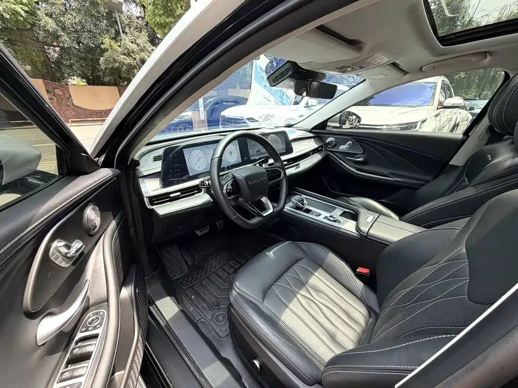 Chery Arrizo 8 — миниатюра 4