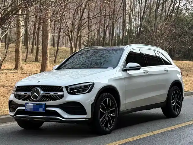 MERCEDES-BENZ GLC