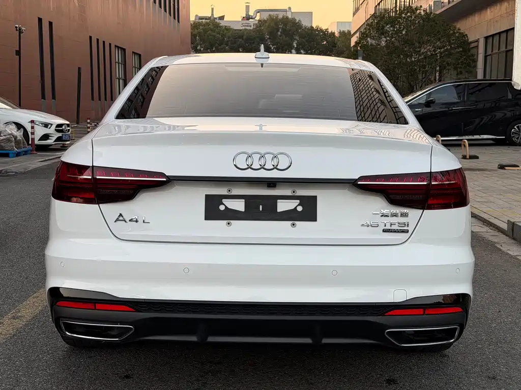 Audi A4L — фотографии объявления, Фото 15