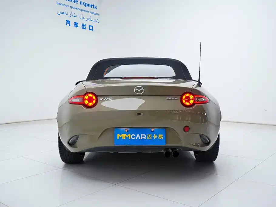 Mazda MX-5 — миниатюра 8
