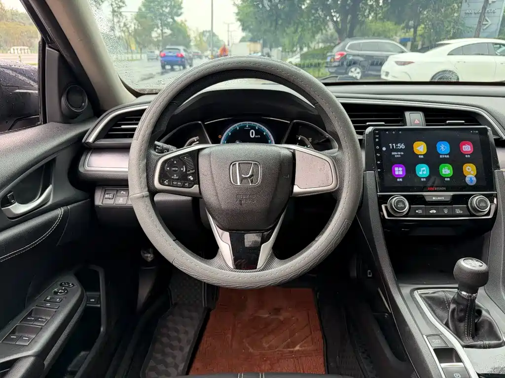 Honda Civic — миниатюра 14