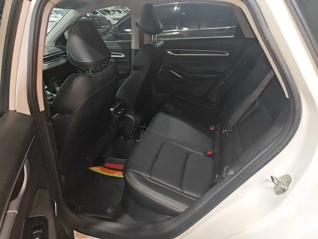 Geely Emgrand — миниатюра 17