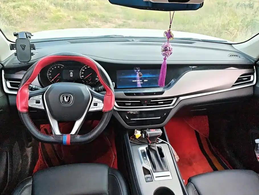 Changan CS35PLUS — миниатюра 12