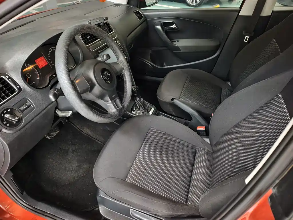 Volkswagen Polo — миниатюра 10