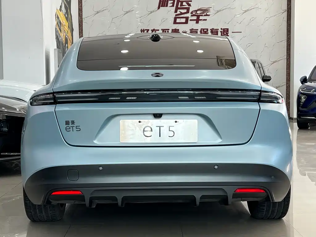 NIO NIO ET5