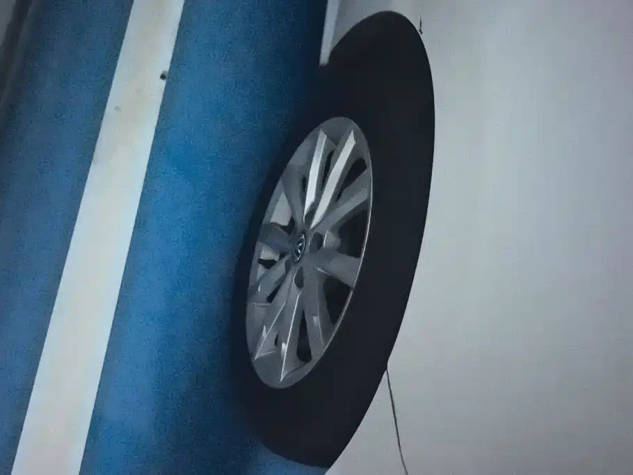 Volkswagen Polo — миниатюра 6