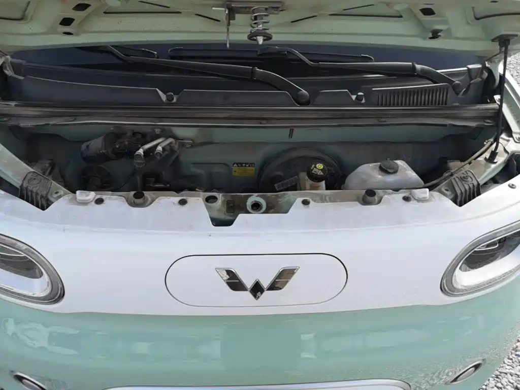 Wuling MINIEV — миниатюра 20