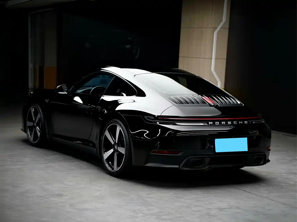 Porsche 911 2025 Carrera 3.0T