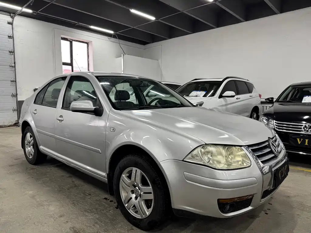 Volkswagen Bora — миниатюра 3
