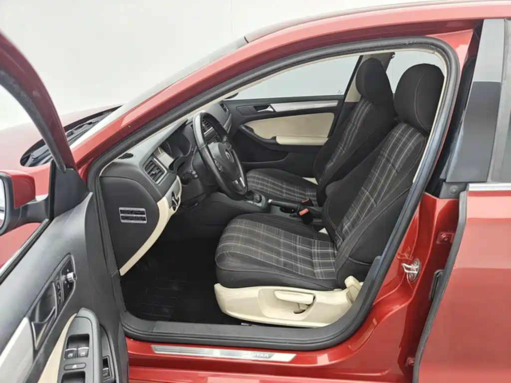 Volkswagen Sagitar — миниатюра 8