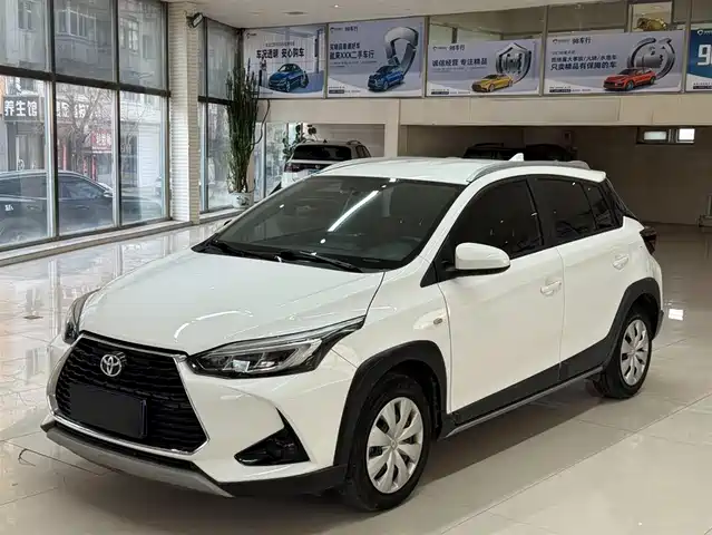 TOYOTA YARIS L ZHIXUAN