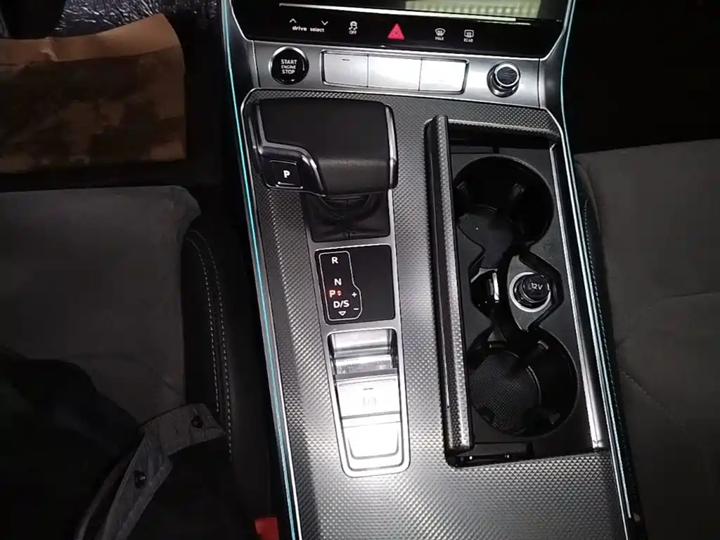 Audi A6L — миниатюра 14