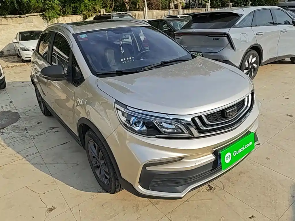 Geely Vision X3 — миниатюра 4