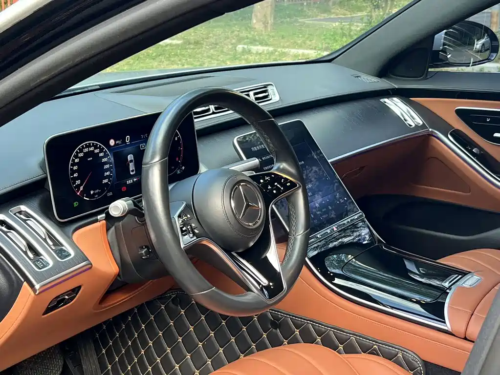 Mercedes-Benz S-Class — миниатюра 12