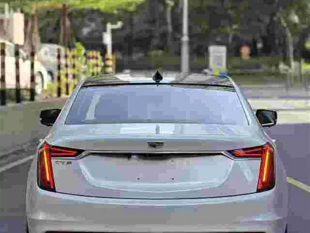Cadillac CT6 — миниатюра 5