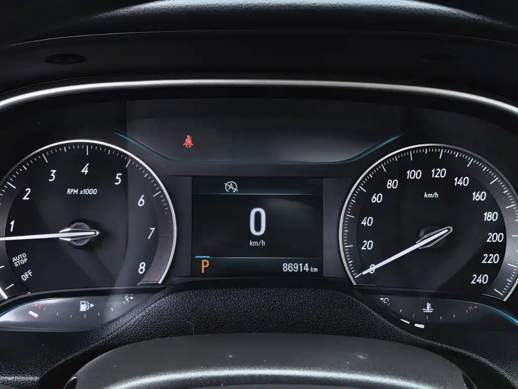 Buick Excelle — миниатюра 18