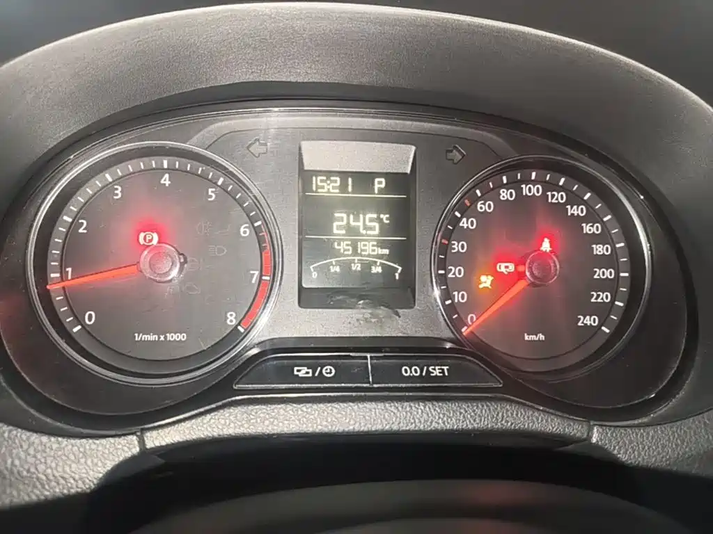 Volkswagen Polo — миниатюра 12