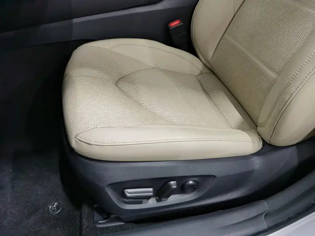 Toyota Avalon — миниатюра 20