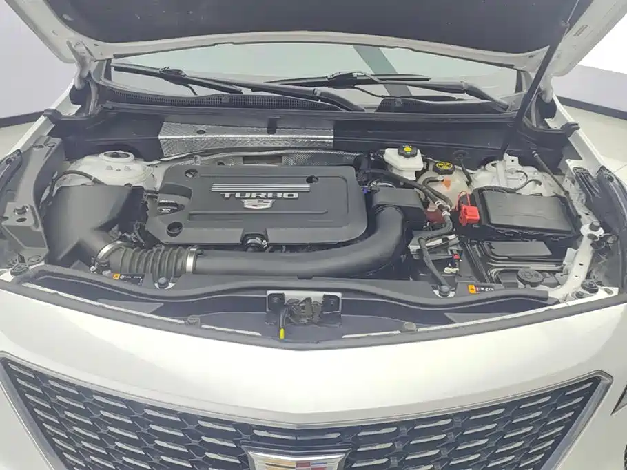 Cadillac XT4 — миниатюра 10