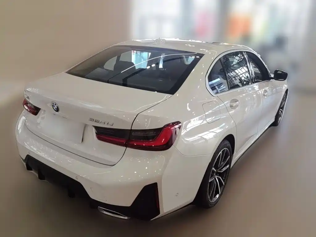 BMW 3 Series — миниатюра 10