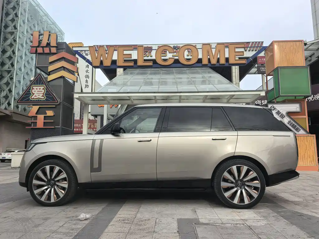 Land Rover Range Rover — миниатюра 3