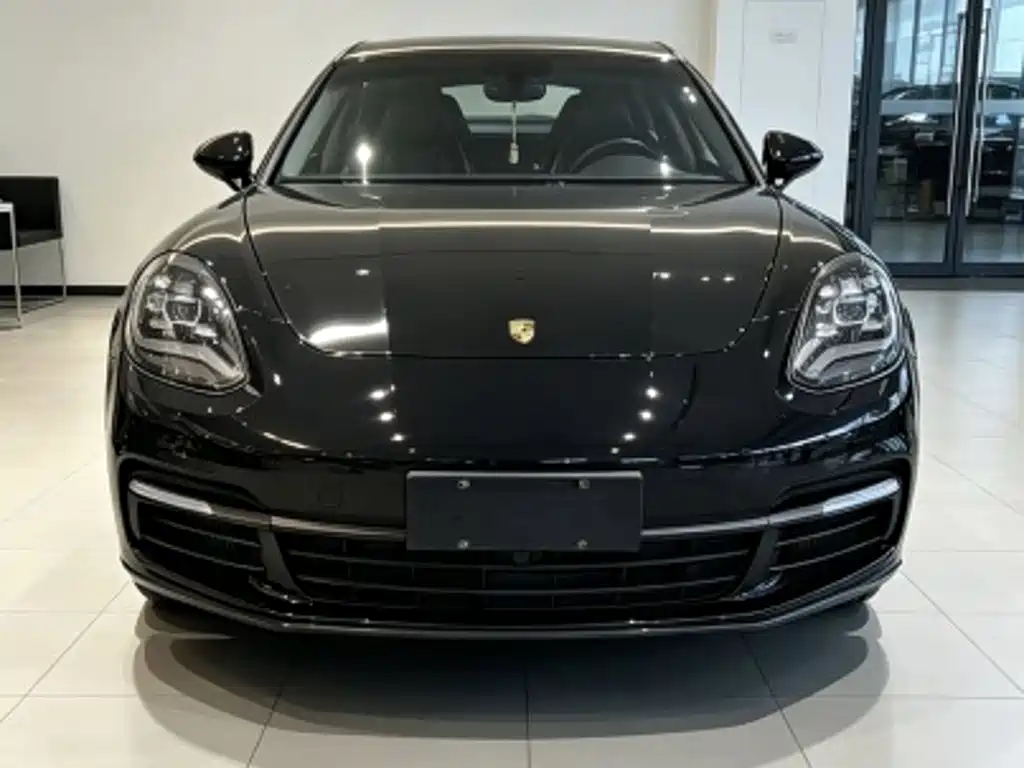 Porsche Panamera — миниатюра 2