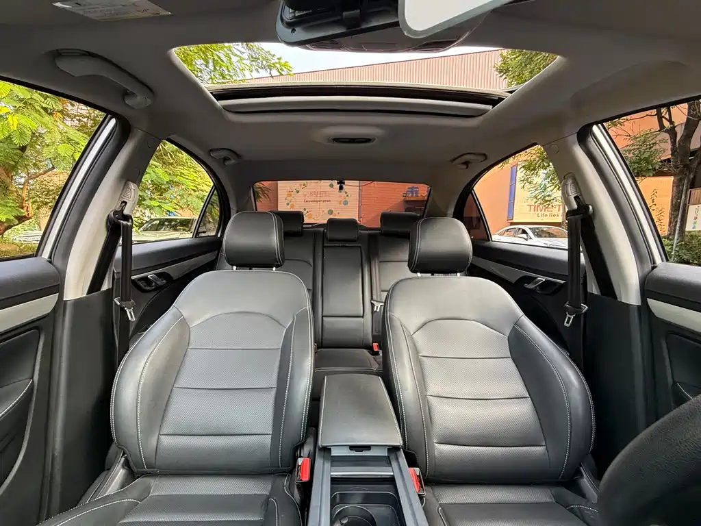 Geely Emgrand — миниатюра 10