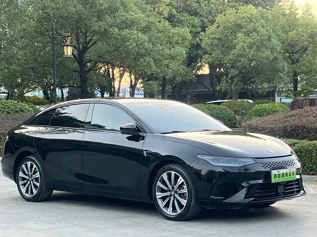 ZERO-RUNNING CAR ZERO RUN C01