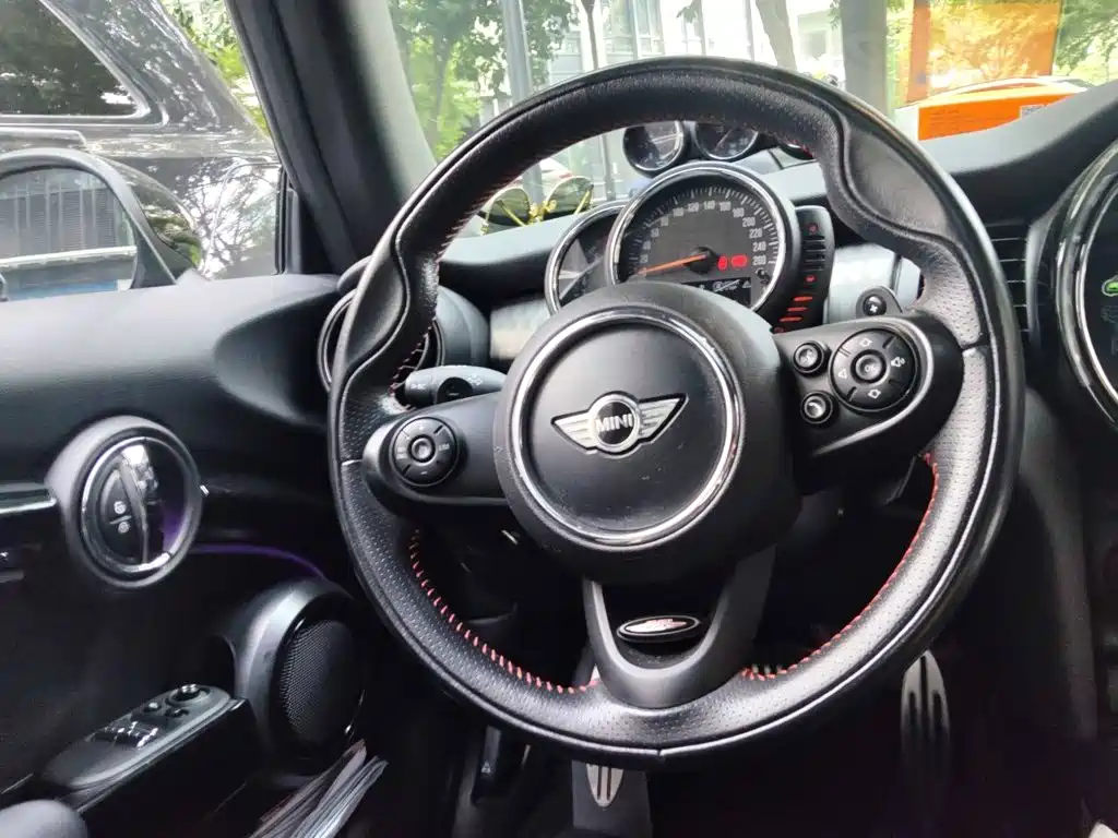 MINI Mini — миниатюра 3