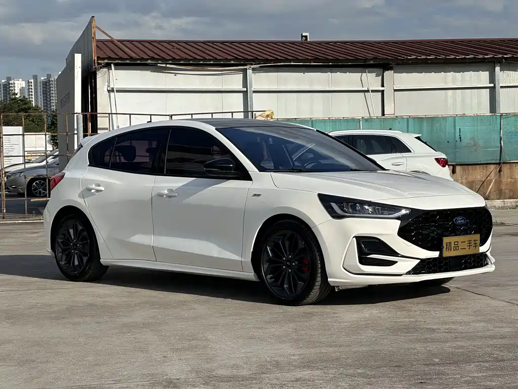 Ford Focus — миниатюра 3