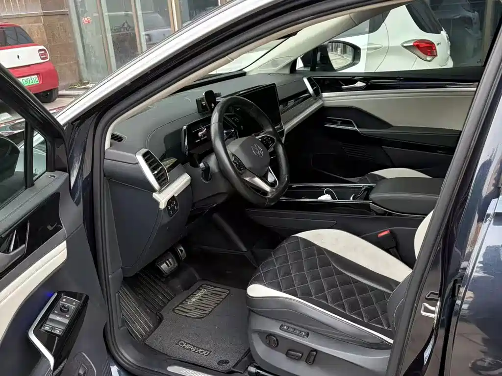 Volkswagen ID.6 Crozz — миниатюра 7