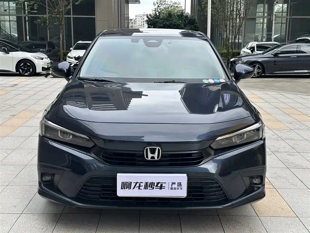 Honda Civic 2023 240TURBO CVT