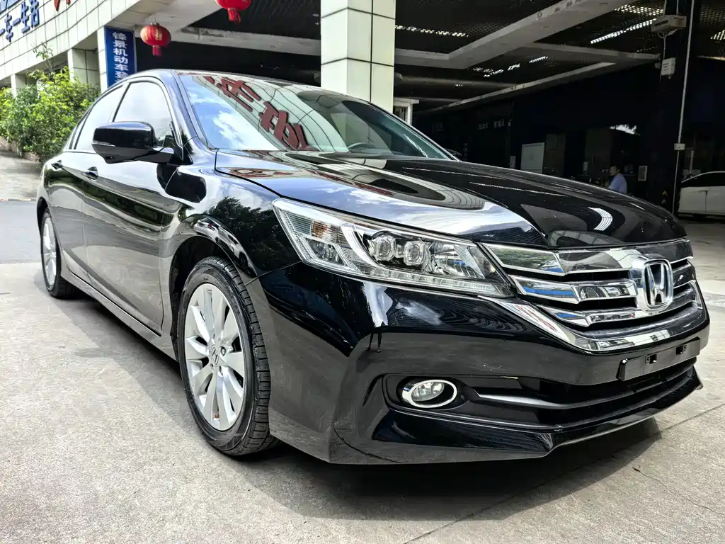 Honda Accord — миниатюра 3