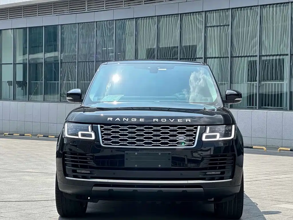 Land Rover Range Rover — миниатюра 2